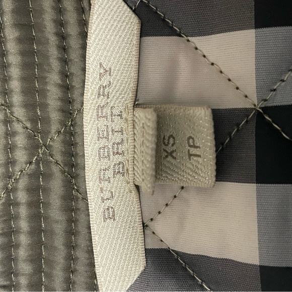 Brand New Burberry Britt Quilt Women’s Jacket. - Picture 4 of 5